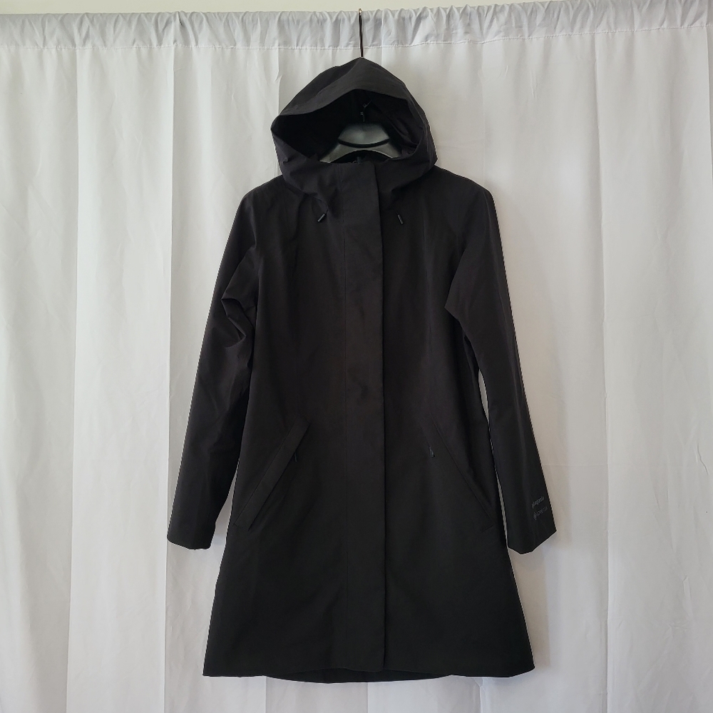 Patagonia Women's Frozen Range Gore-Tex Parka XS in Black
